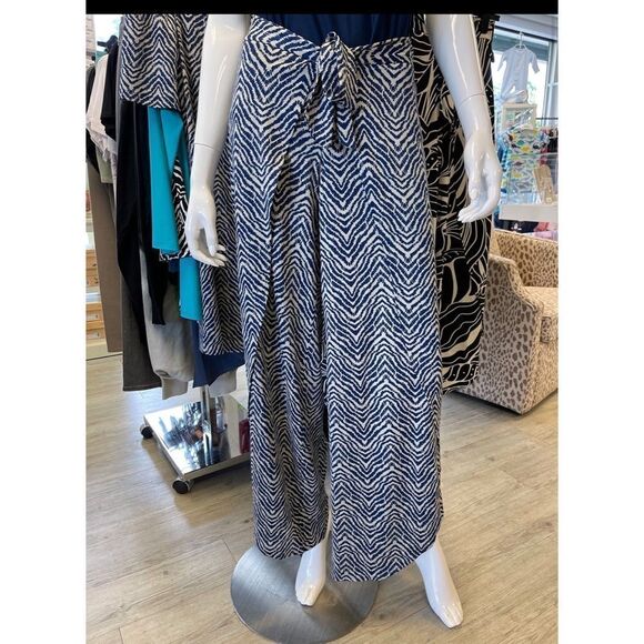 NWT La Mer Luxe Wrap front pants Resort wear pants sz medium - Picture 3 of 9